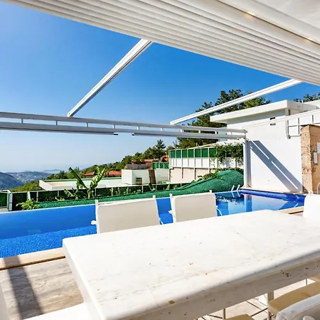 Infinity Paradise Casa de Férias